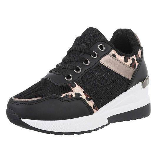 Zwarte sneaker met dierenprint 